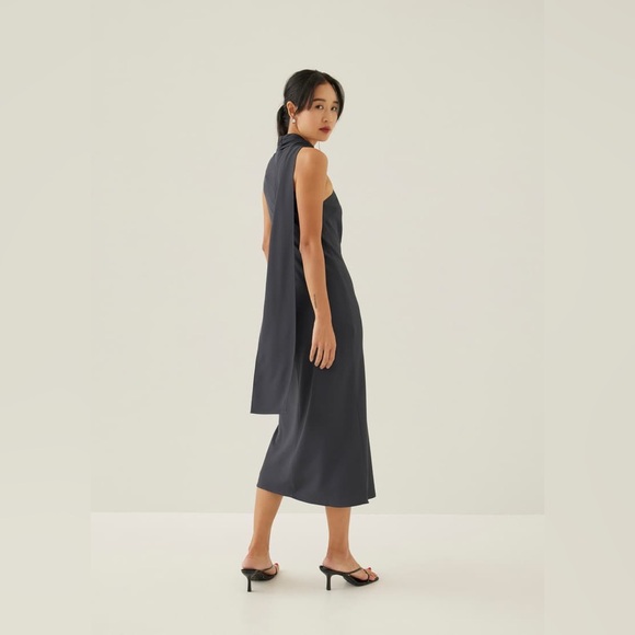 Love Bonito | Sola Halter Midi Dress - Picture 3 of 5